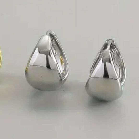 Gold or Silver Plated Needle Stud Earrings Wide Edge Drop style - Picture 8 of 12